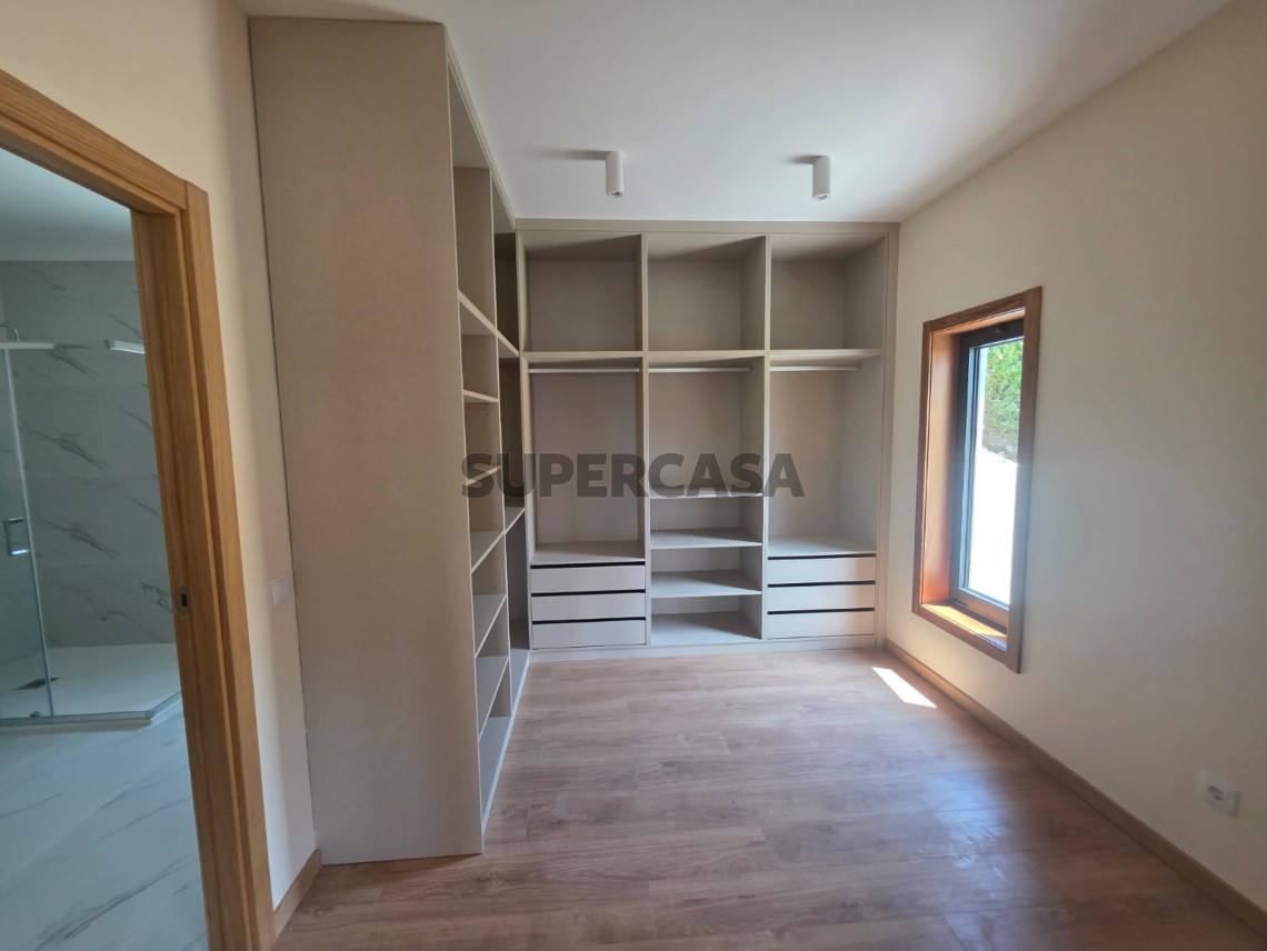 Wandschrank