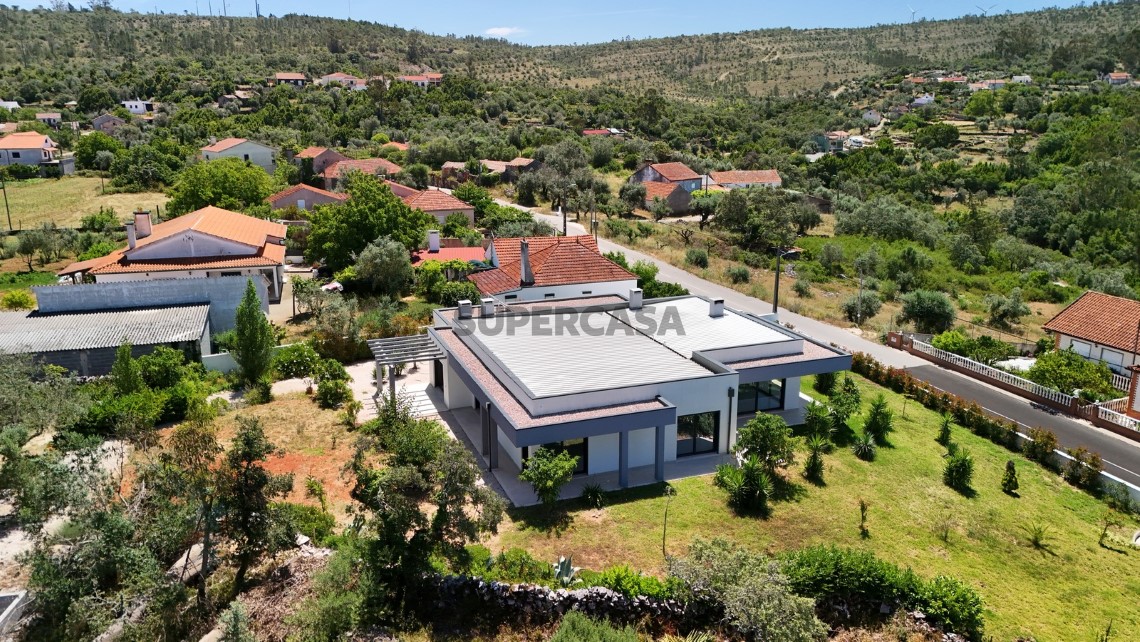 Moradia T3 de R/C