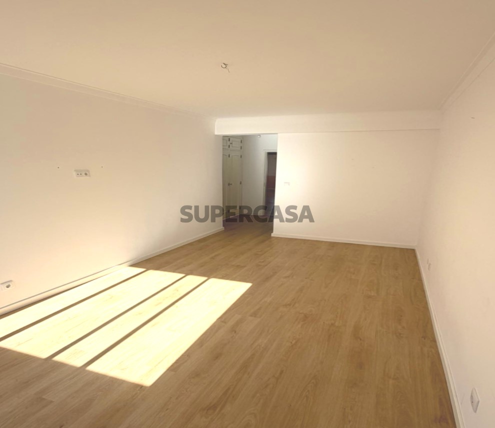 Appartement 3 Chambres vendre au Cacém e São Marcos, 2ème étage