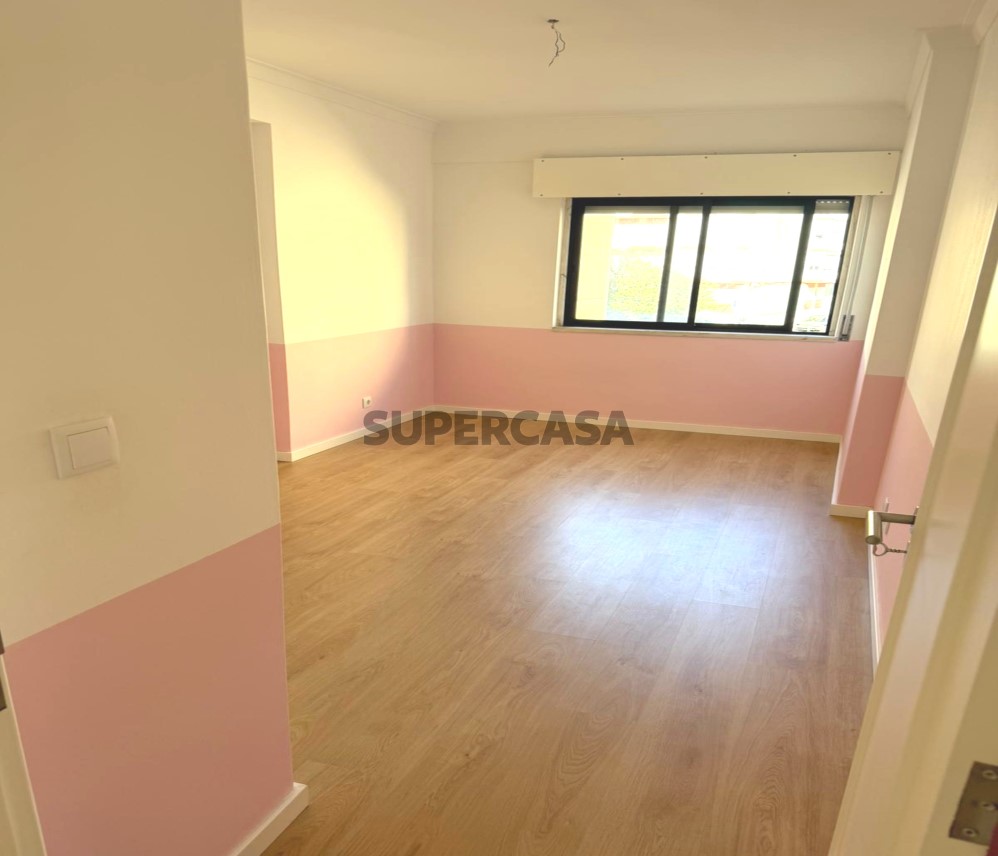 Appartement 3 Chambres vendre au Cacém e São Marcos, 2ème étage