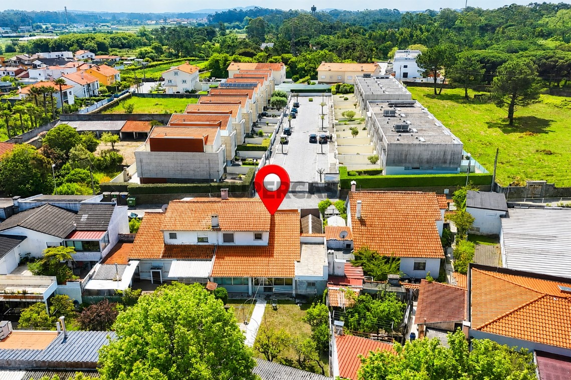 Moradia T4 Fão (Vista)