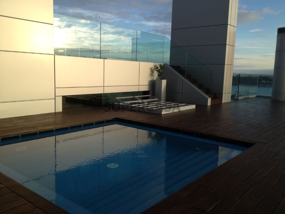 Sky Restelo