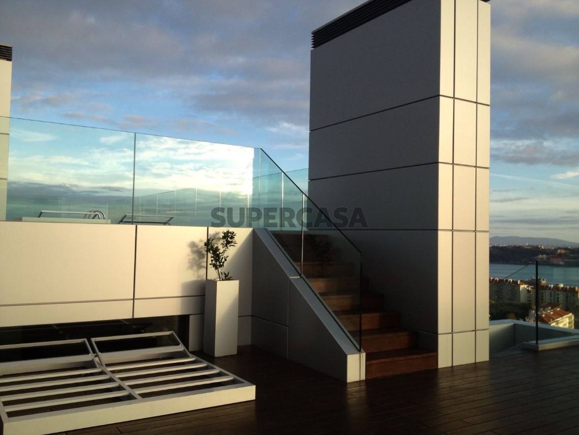 Sky Restelo