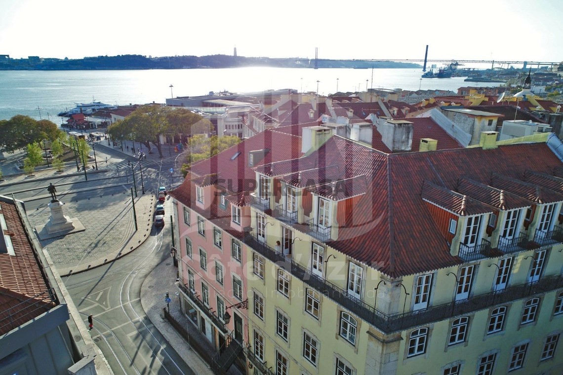 Apartamento à venda na Rua do Alecrim