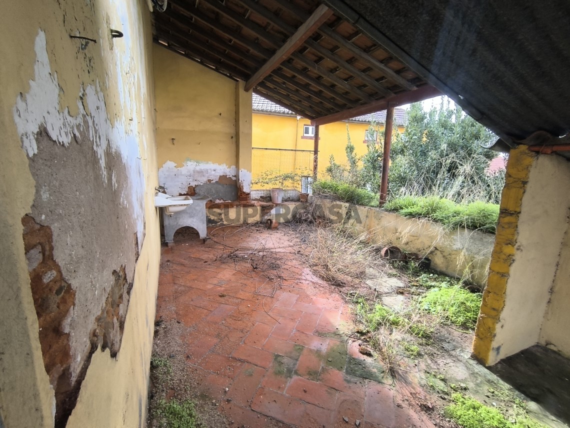 Prédio à venda em Abrantes (São Vicente e São João) e Alferrarede