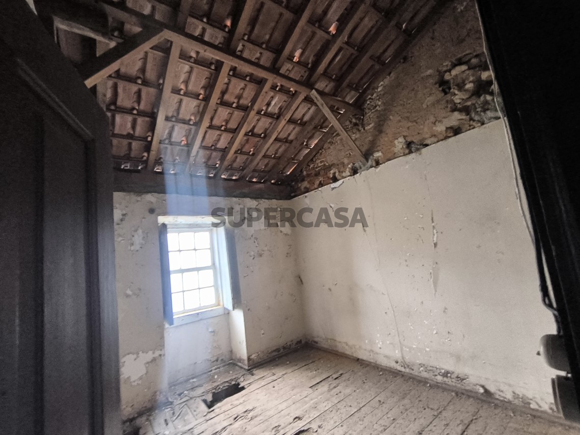 Prédio à venda em Abrantes (São Vicente e São João) e Alferrarede