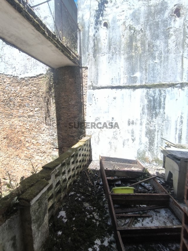 Prédio à venda na Rua Actor Taborda