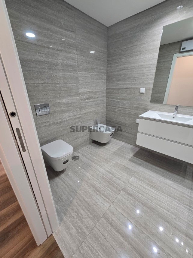 WC de Apoio aos Quartos - T3