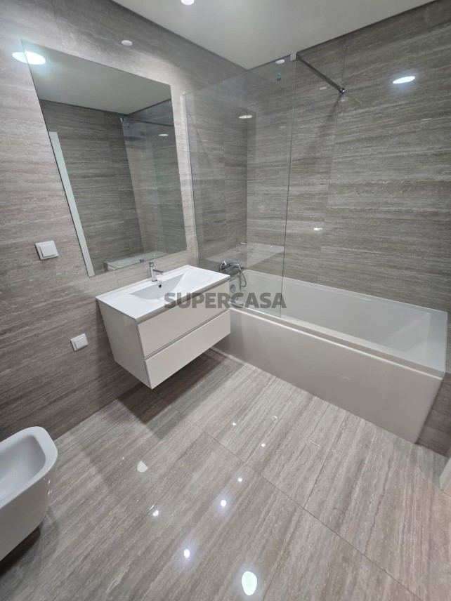 WC de Apoio aos Quartos - T3