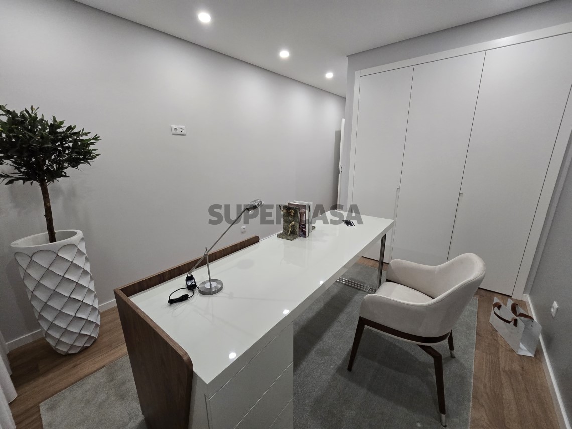 Escritório / Quarto 2