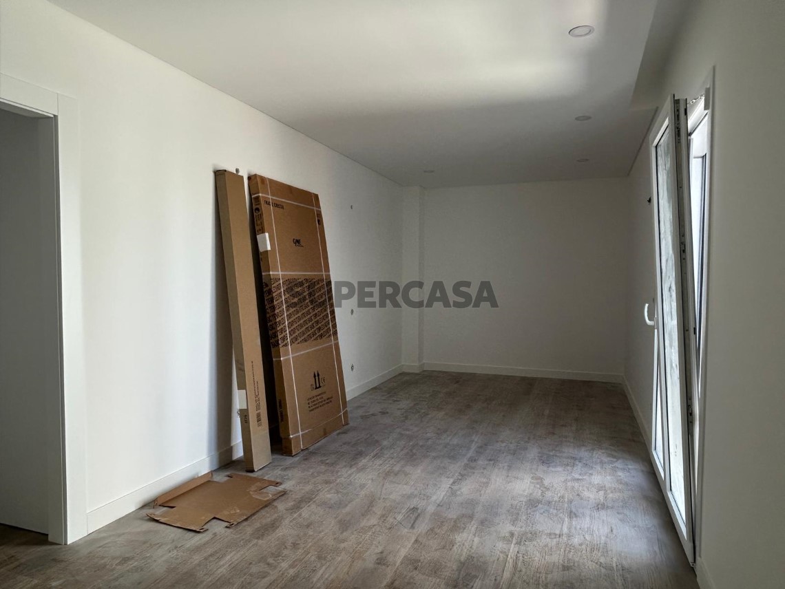 Nova construção à venda em Ramada e Caneças