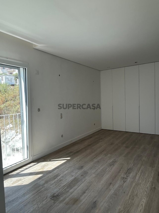 Nova construção à venda em Ramada e Caneças