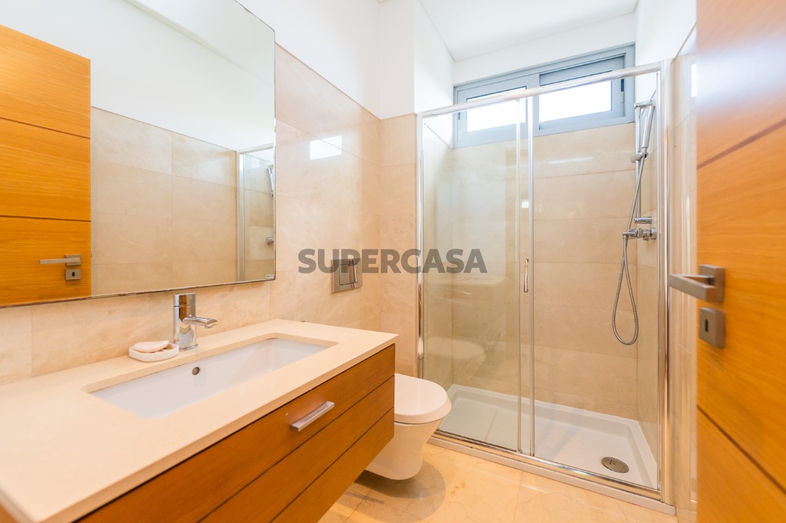 2ª casa de banho