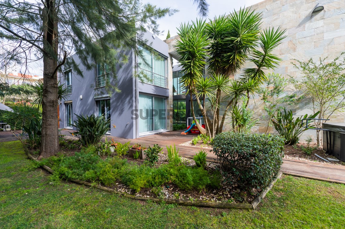 Jardim exterior