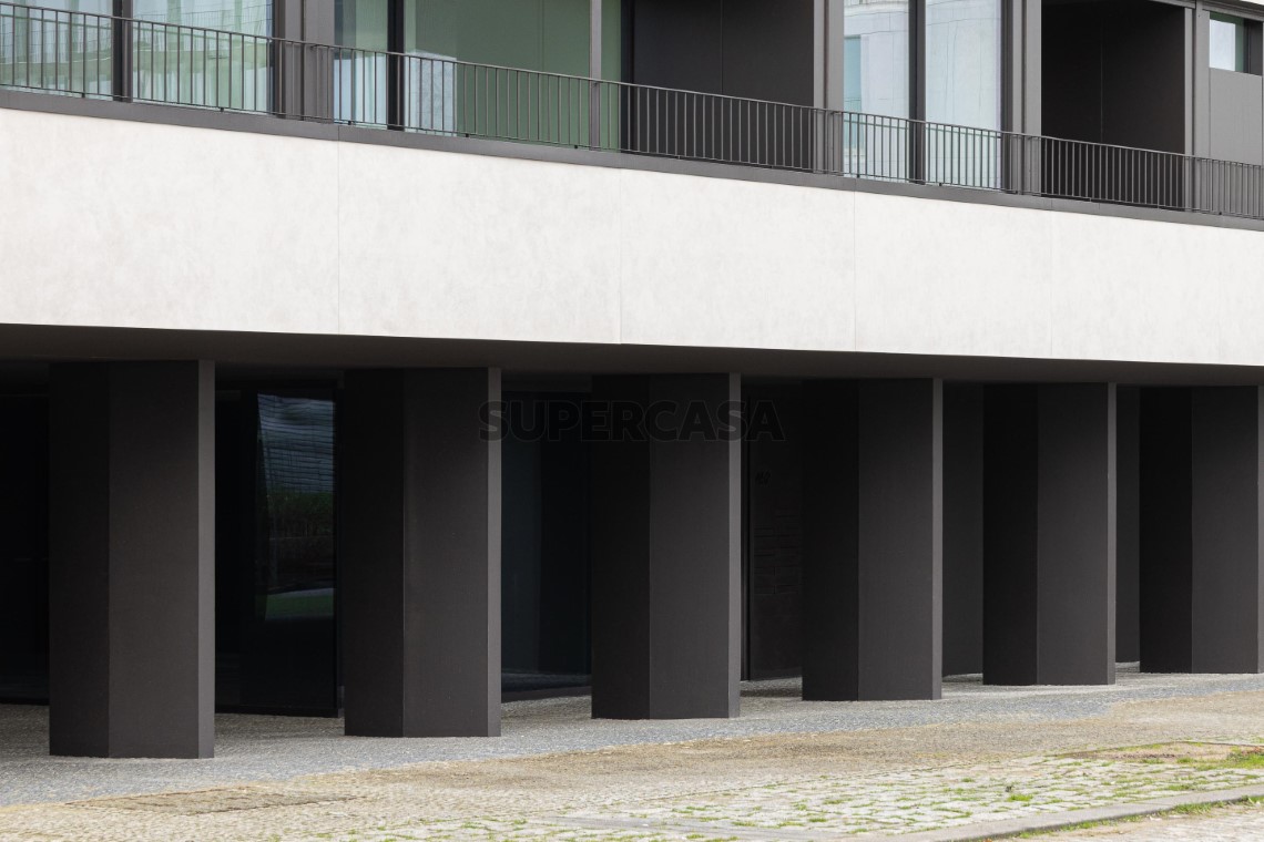 20251203-LOUSINHA-ARQUITECTOS-RIVER-LINE-011