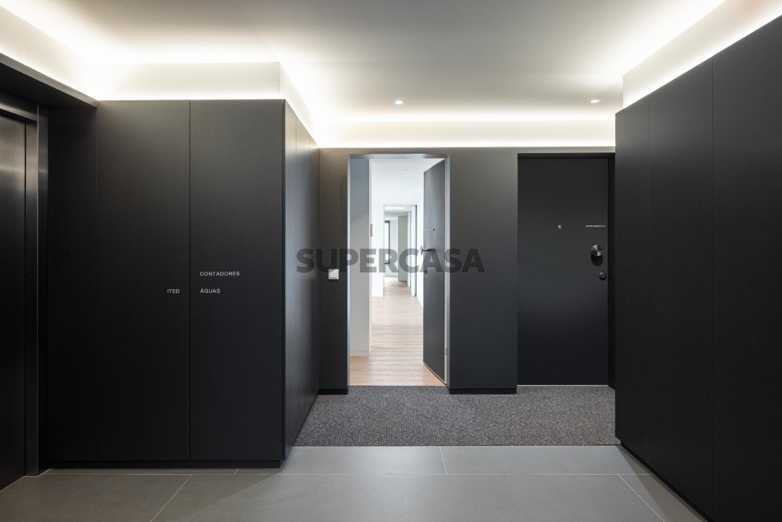 20251203-LOUSINHA-ARQUITECTOS-RIVER-LINE-022