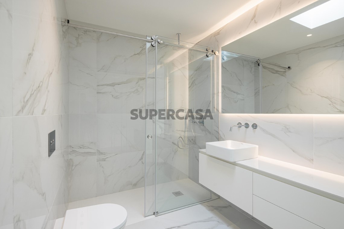 20251203-LOUSINHA-ARQUITECTOS-RIVER-LINE-027
