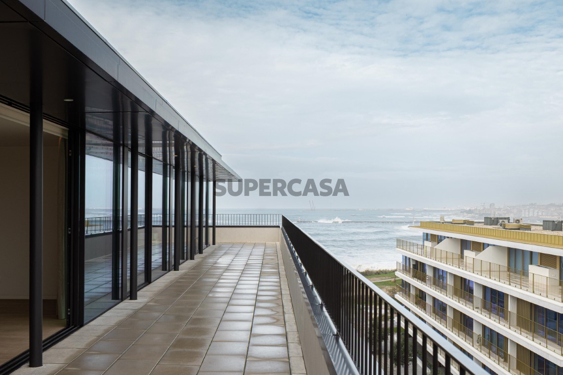 20251203-LOUSINHA-ARQUITECTOS-RIVER-LINE-017