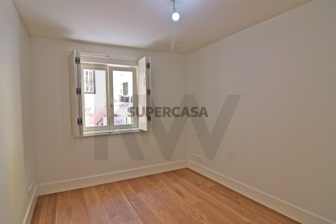Apartment 2 Zimmer verkaufen auf Santo António