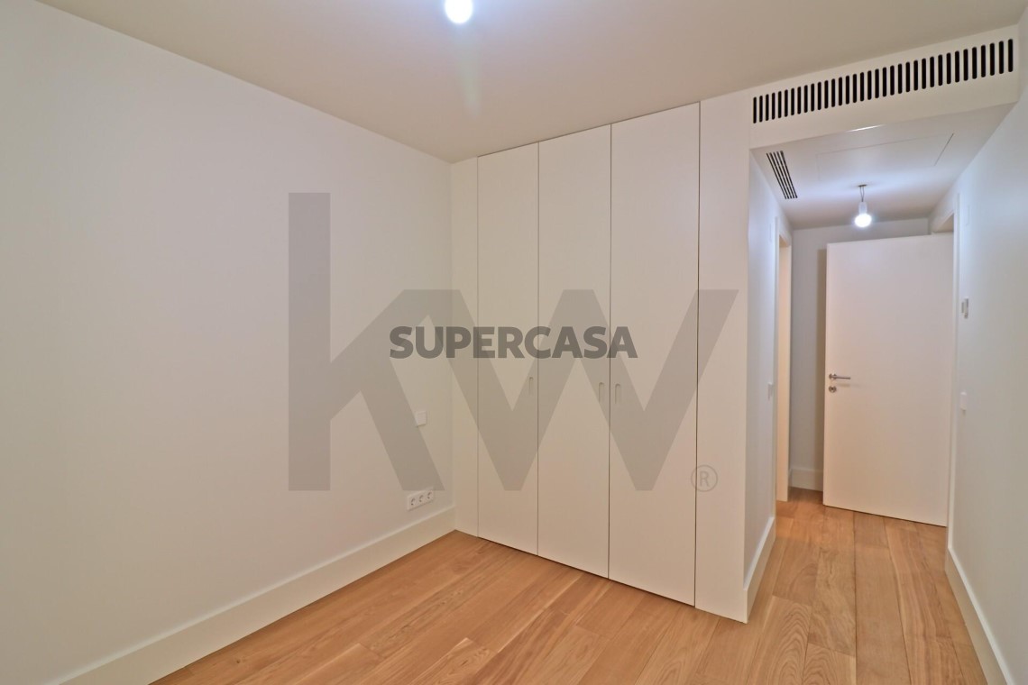 Apartment 2 Zimmer verkaufen auf Santo António