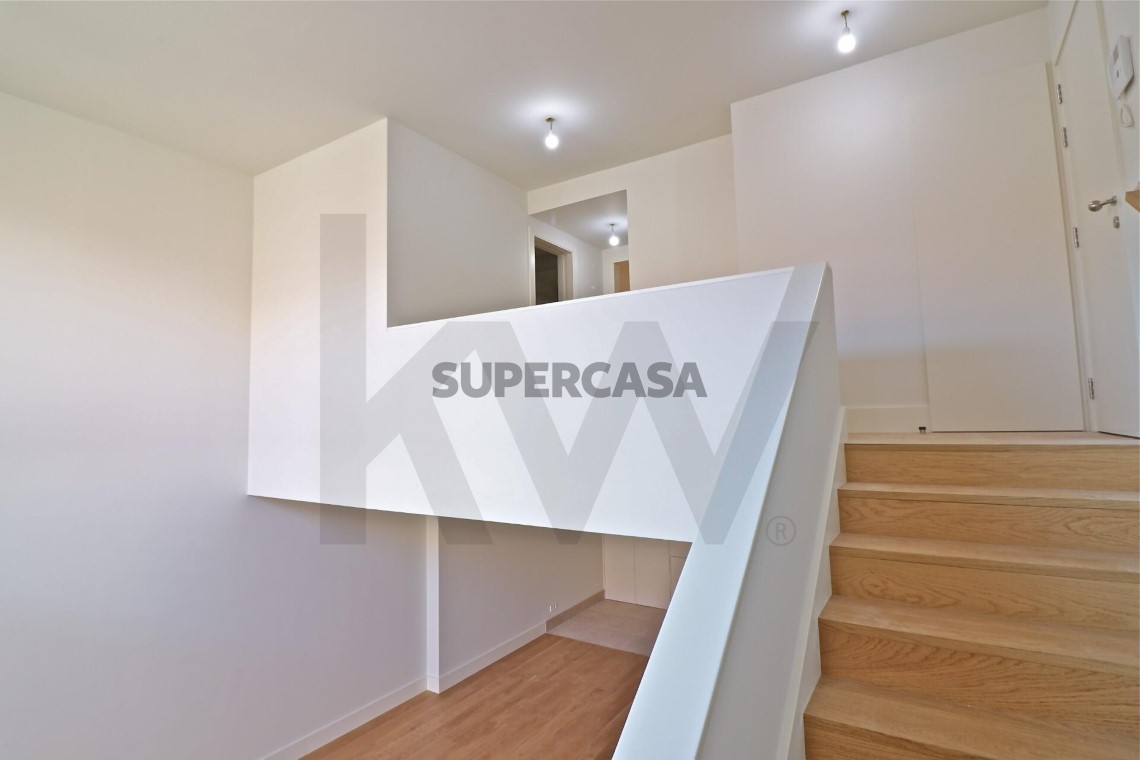 Apartment 2 Zimmer verkaufen auf Santo António