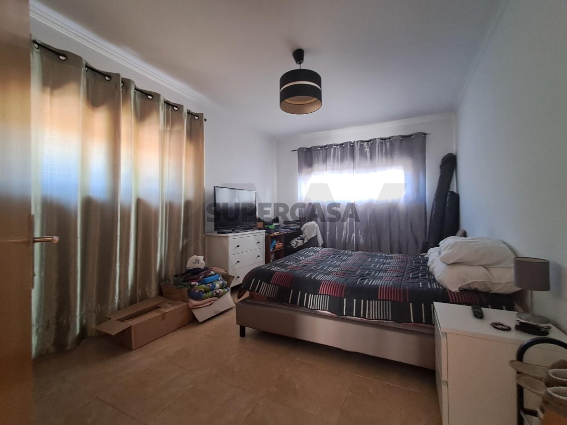 Huis 4 kamers verkoop Op Avelar