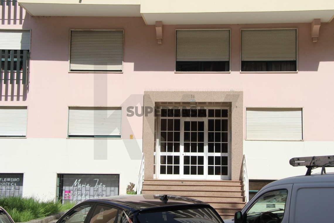 Apartment 3 Zimmer verkaufen auf Massamá e Monte Abraão