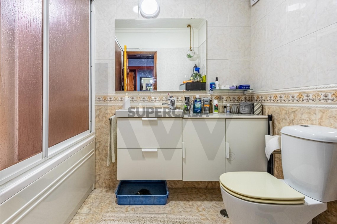 Apartment 2 Zimmer verkaufen auf Massamá e Monte Abraão