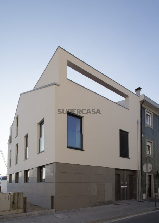 VCA_711-5-731x1024