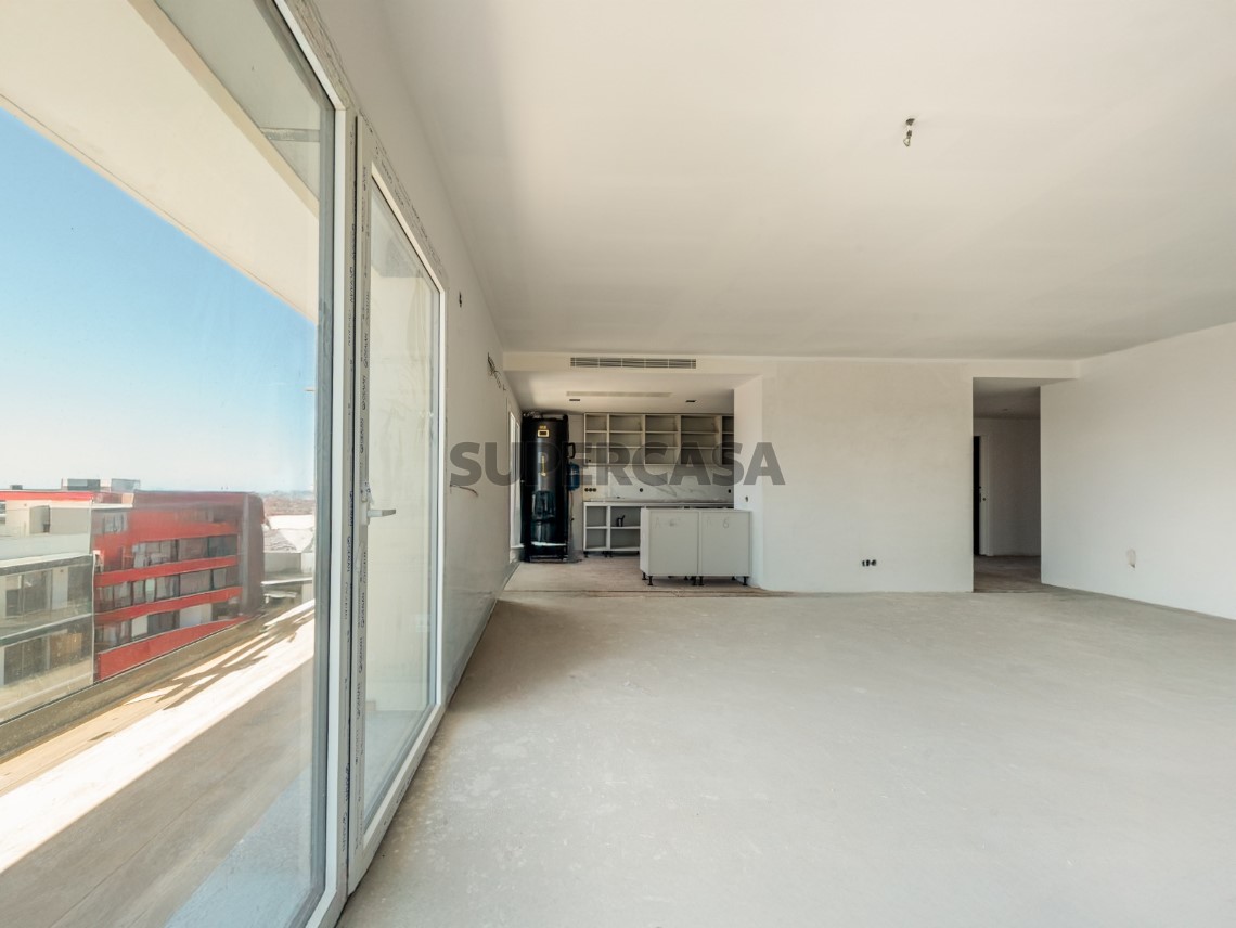 Apartamento T4 | Carnaxide