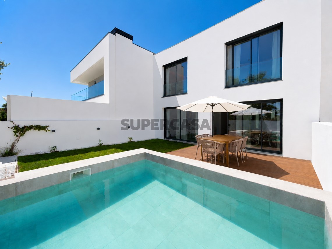 Moradia T4 c/Piscina | Cascais