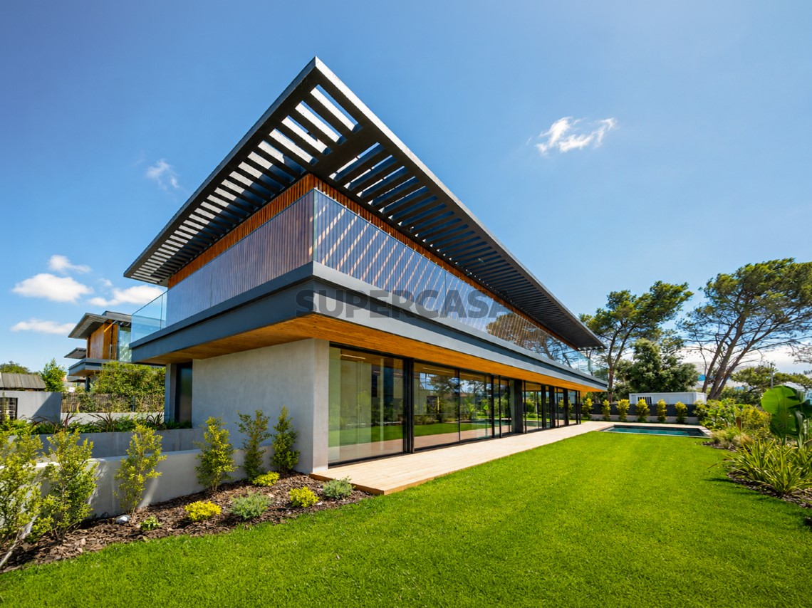 Moradia T4 c/Piscina | Birre