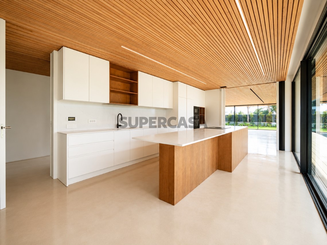 Moradia T4 c/Piscina | Birre