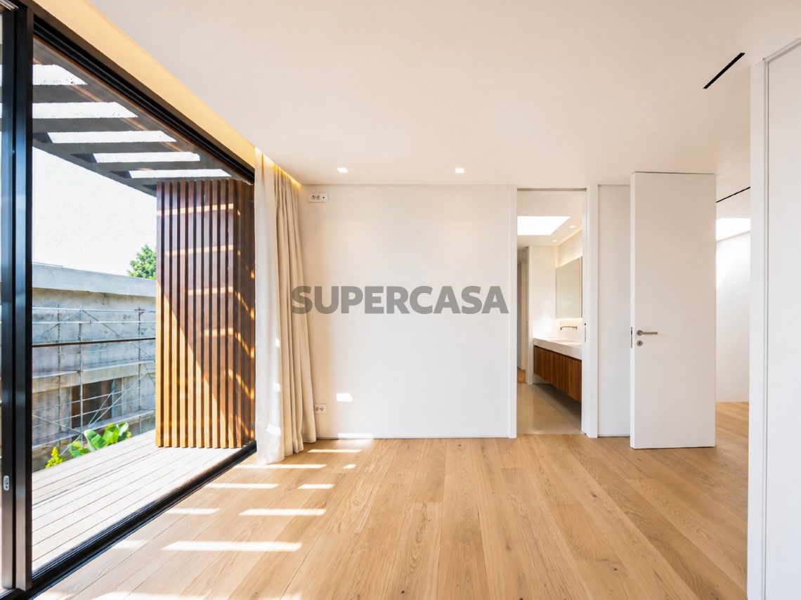 Moradia T4 c/Piscina | Birre
