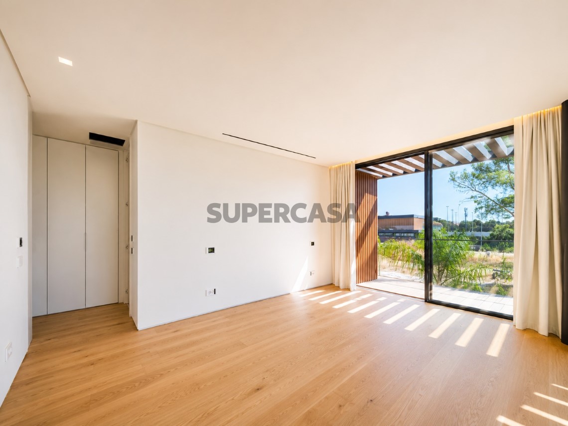 Moradia T4 c/Piscina | Birre