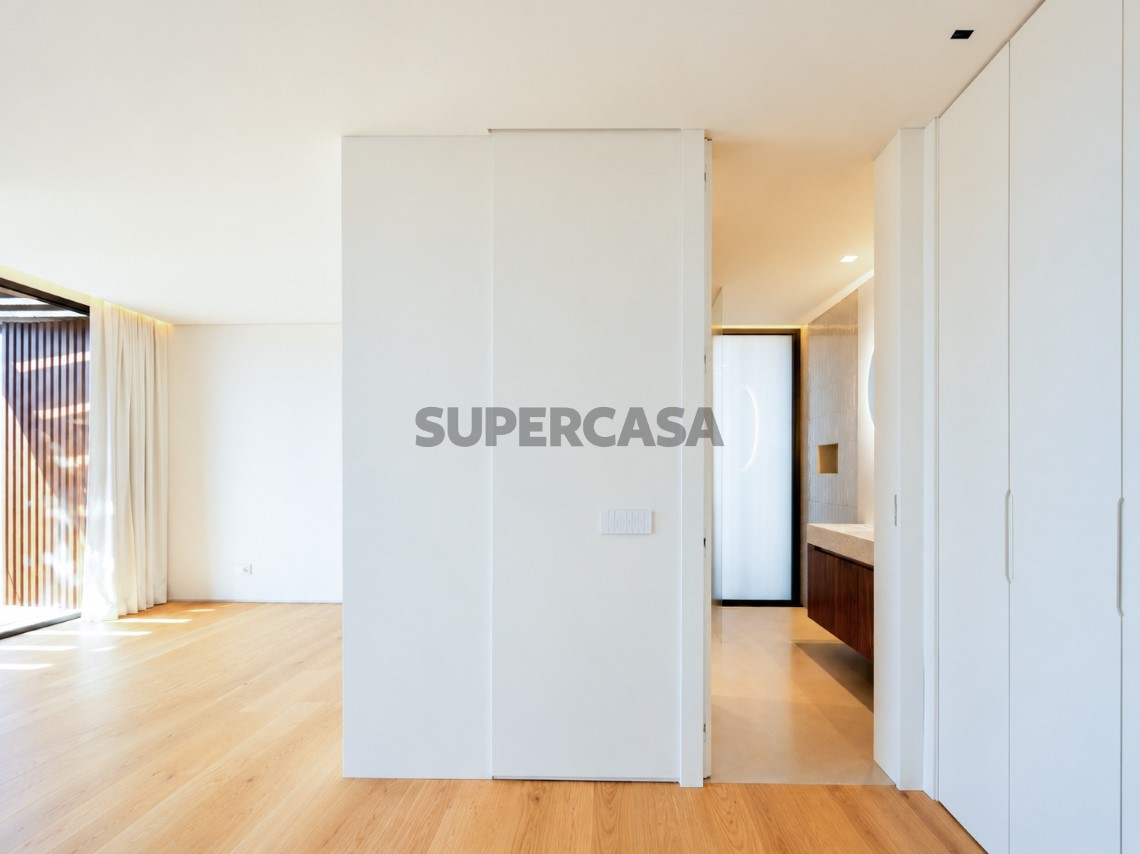 Moradia T4 c/Piscina | Birre