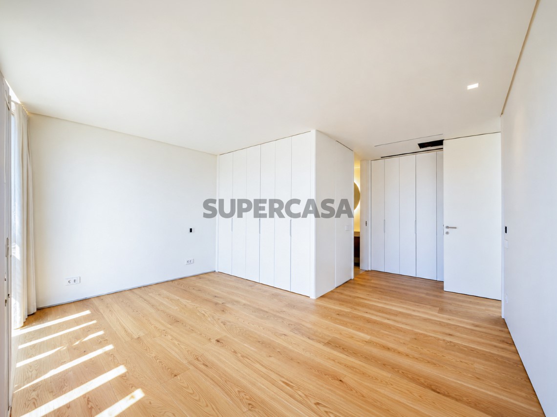 Moradia T4 c/Piscina | Birre