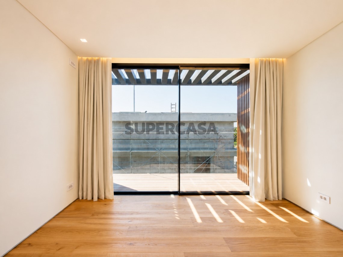 Moradia T4 c/Piscina | Birre