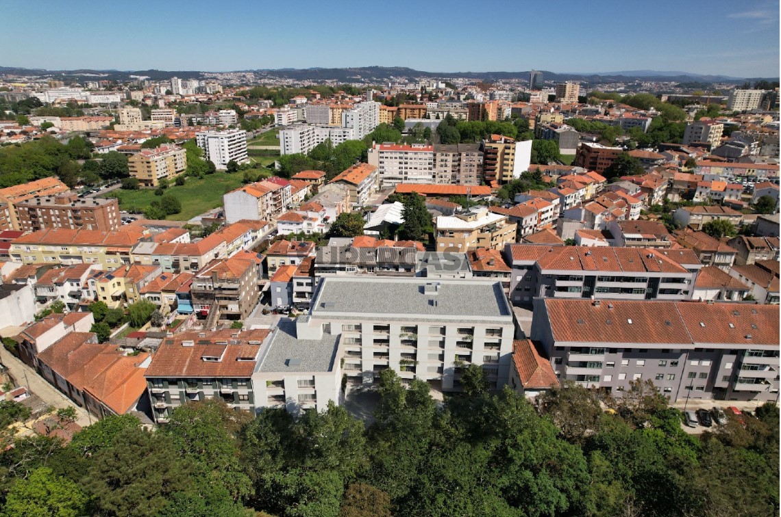 Apartamentos Novos - Covelo