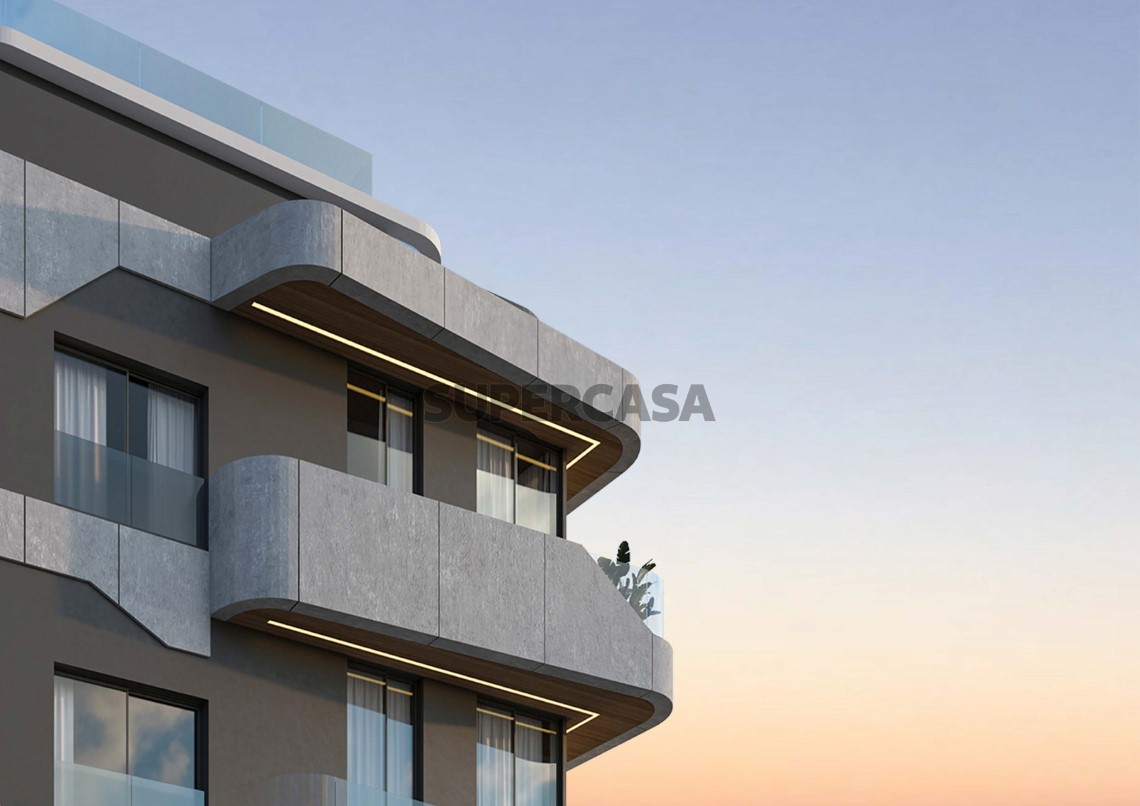 Exterior 5