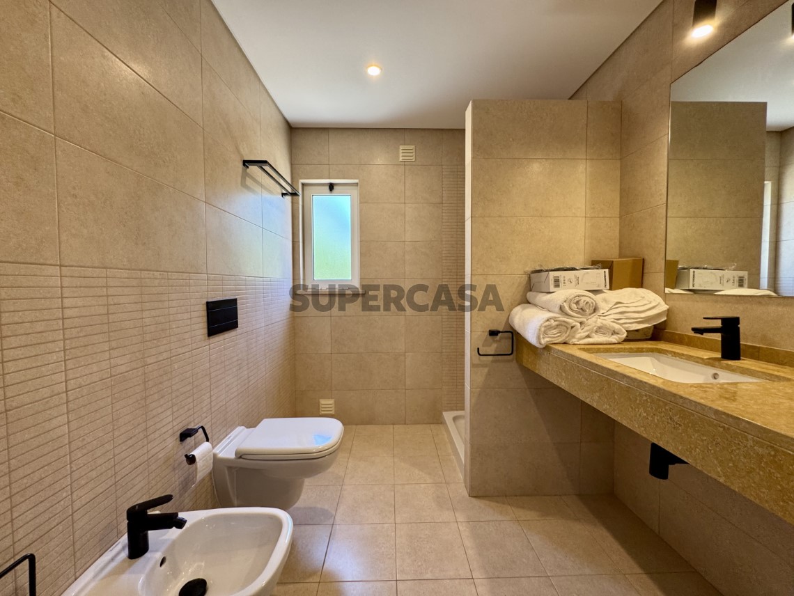 Hibiscus Gardens, Carvoeiro - WC (RC)