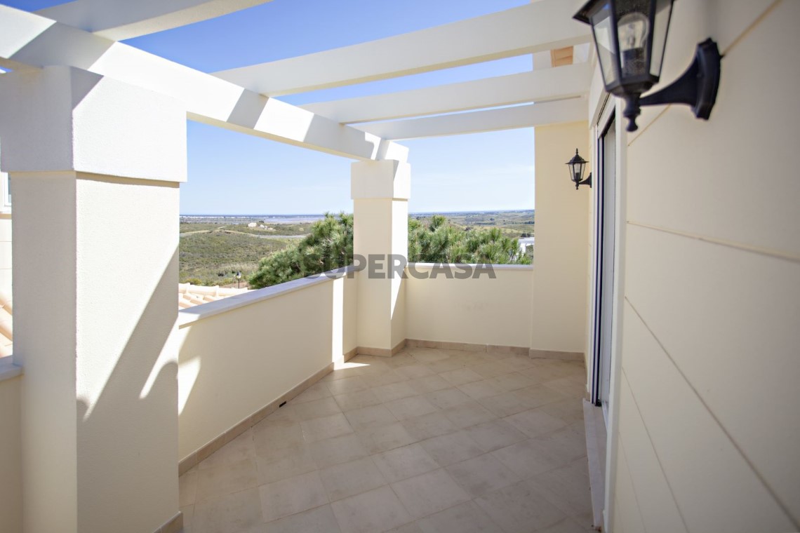 Empreendimento-Moradias-T2-T3-Castro_Marin-GoldenProperties