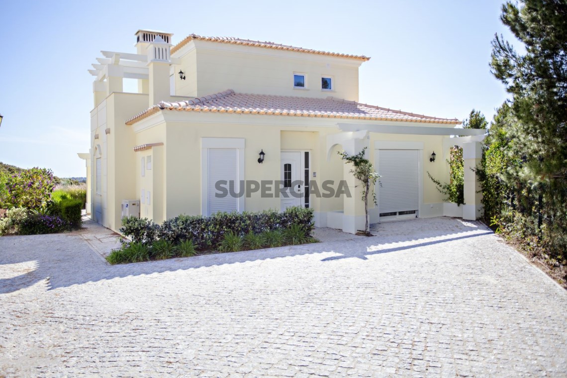 Empreendimento-Moradias-T2-T3-Castro_Marin-GoldenProperties