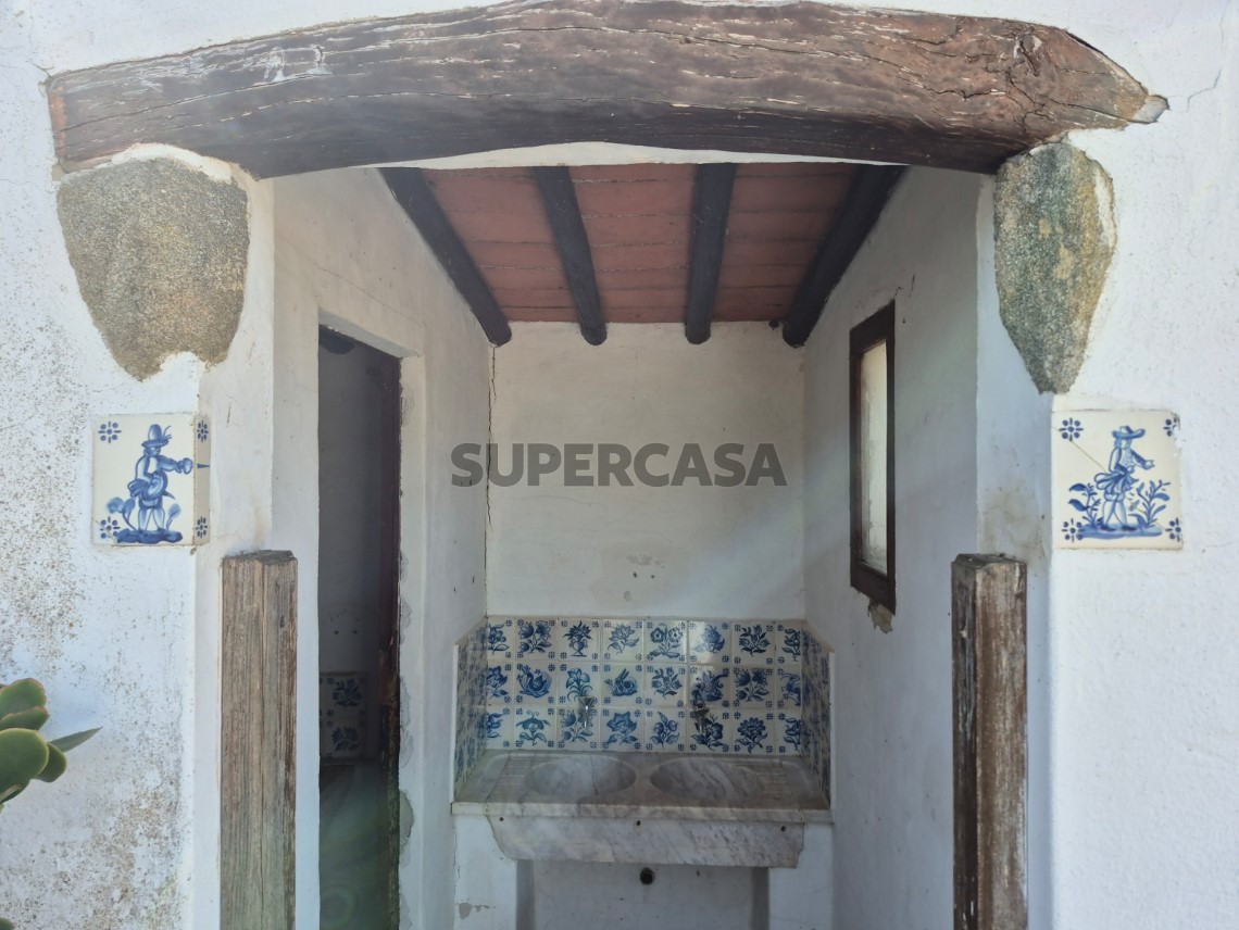 WC Quintal