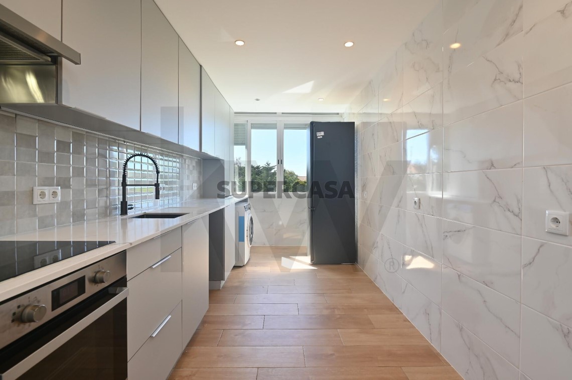 Apartment 4 Zimmer verkaufen auf Cascais e Estoril