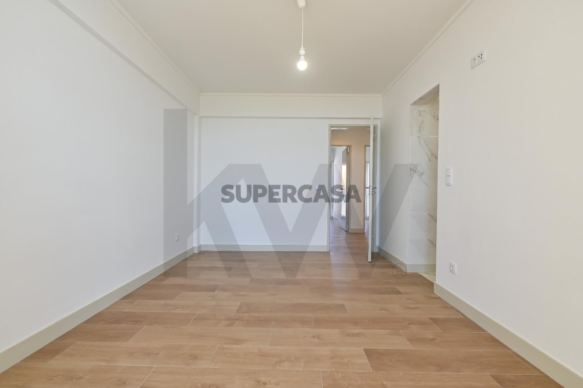 Apartment 4 Zimmer verkaufen auf Cascais e Estoril