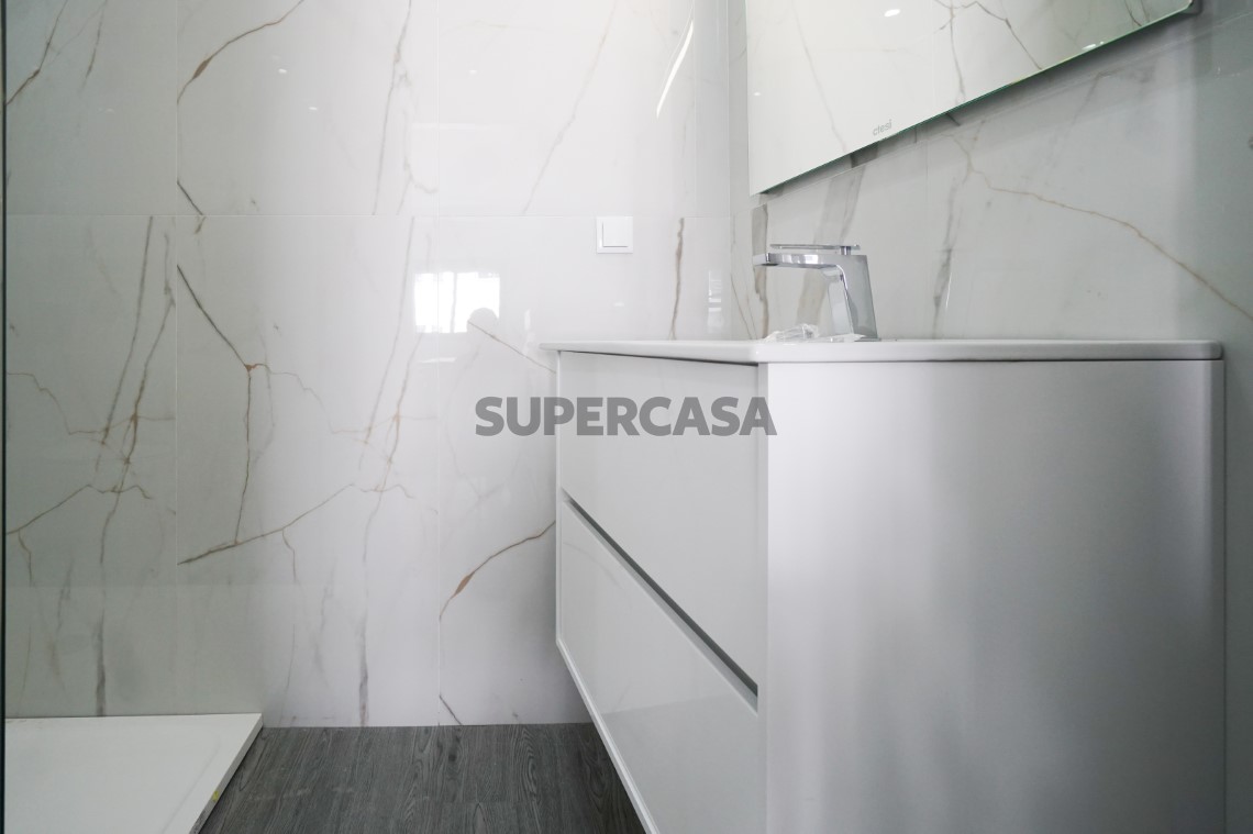 Novo Edifício em Olhão