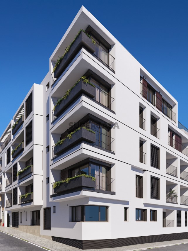 Nova construção à venda na Rua da Alameda