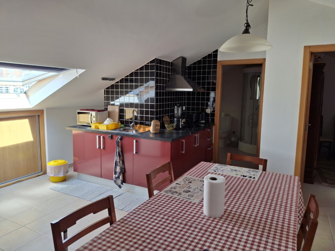 Sótão (cozinha)