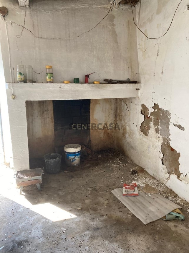 Prédio à venda em Cano, 1º andar